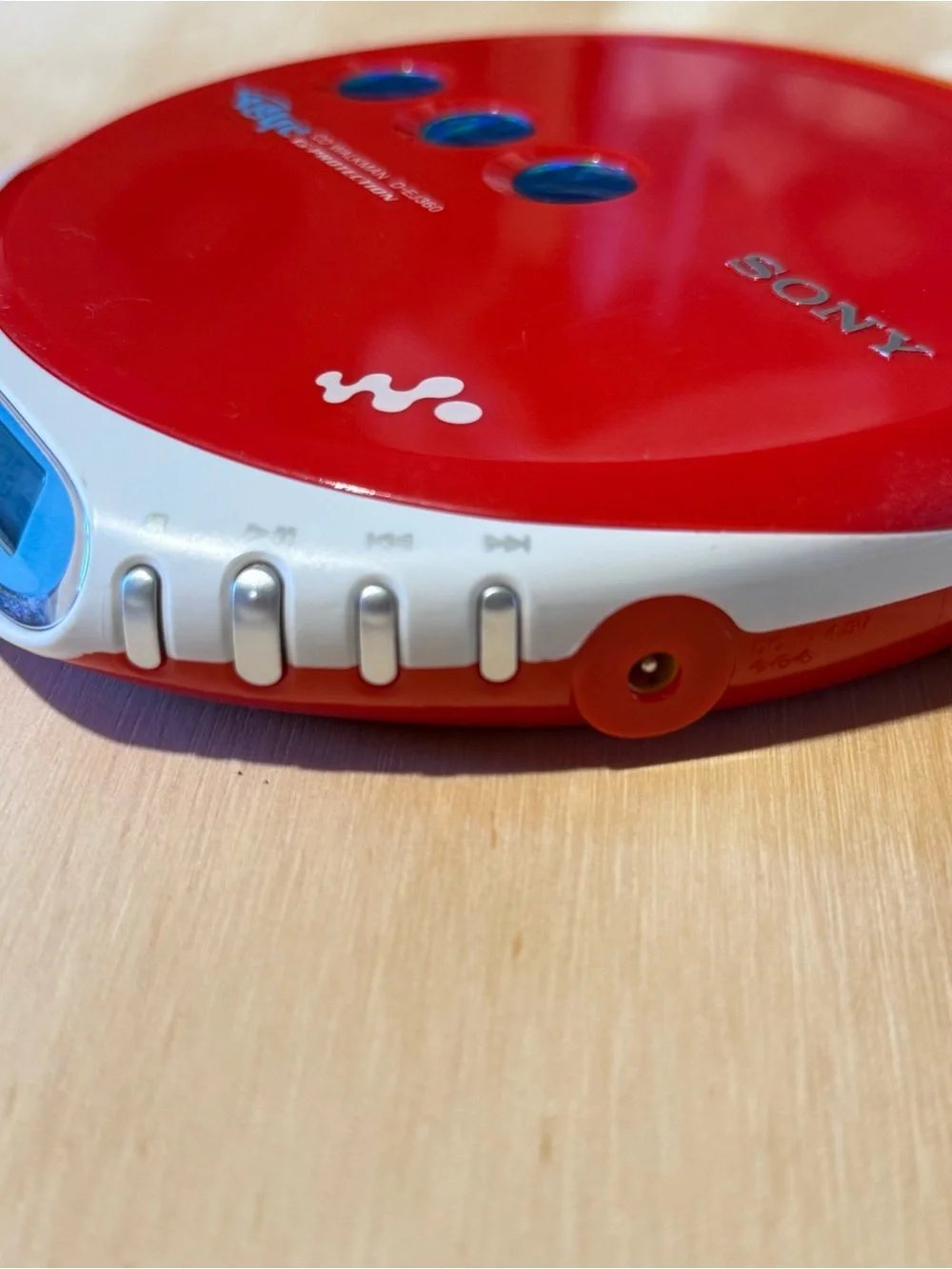 Sony Psyc CD Walkman D-EJ360 G Protection Red Tested Working Read Info Below!